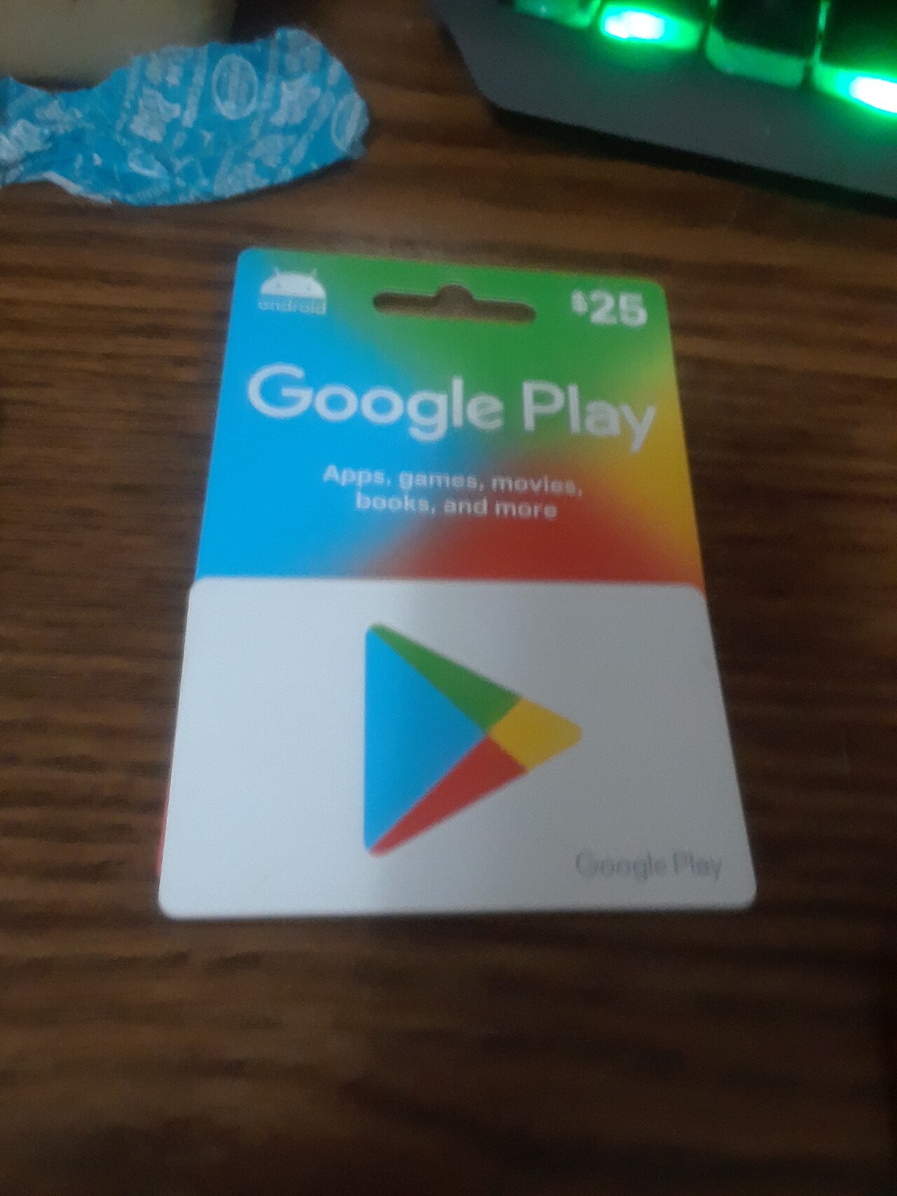 Подарочные карты Google Play разных номиналов